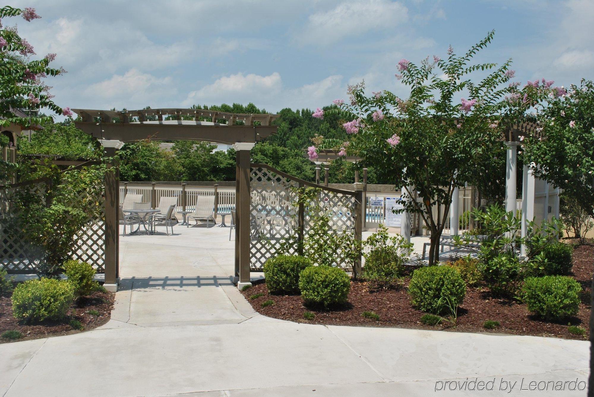 Doubletree By Hilton Fayetteville Luaran gambar