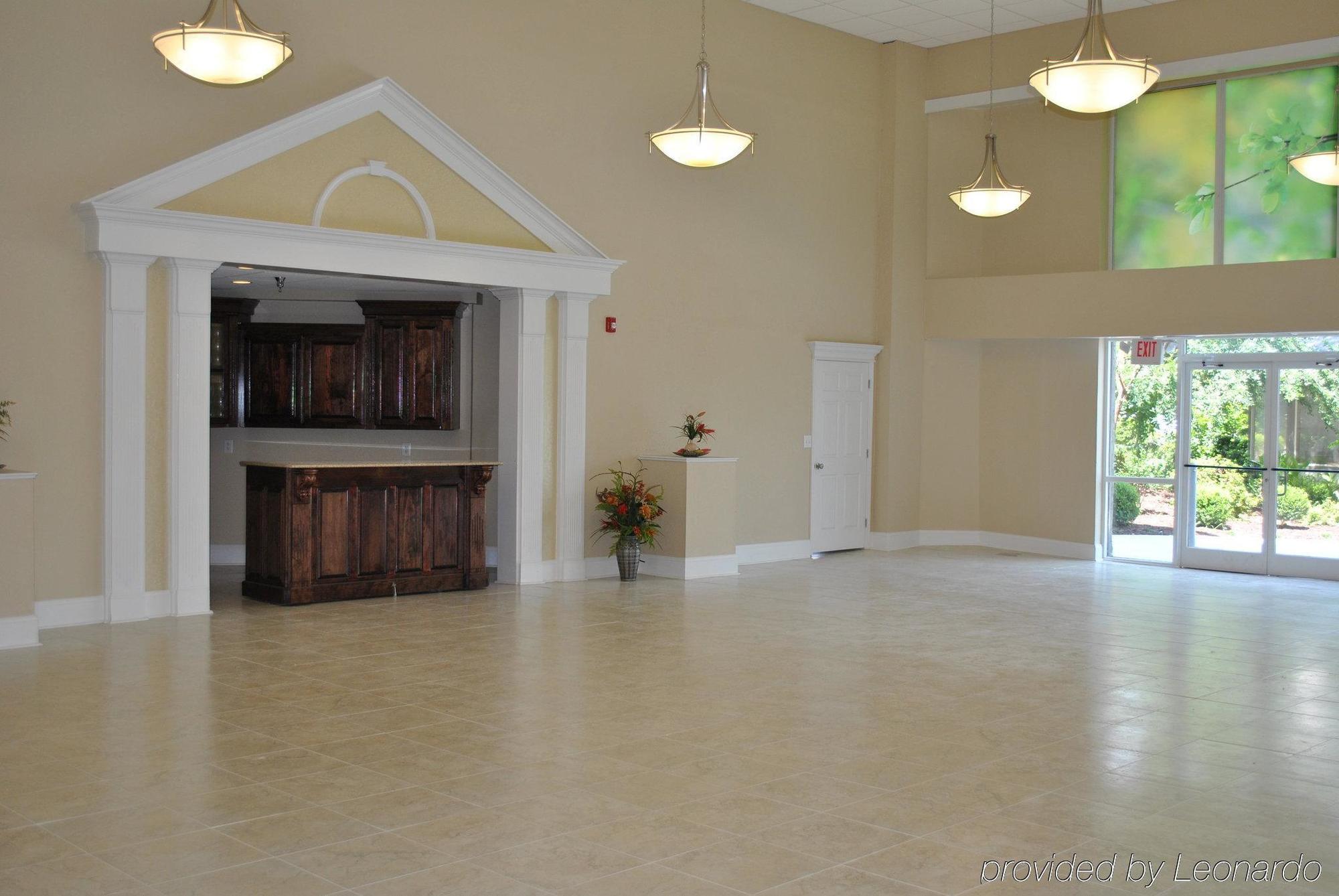 Doubletree By Hilton Fayetteville Luaran gambar
