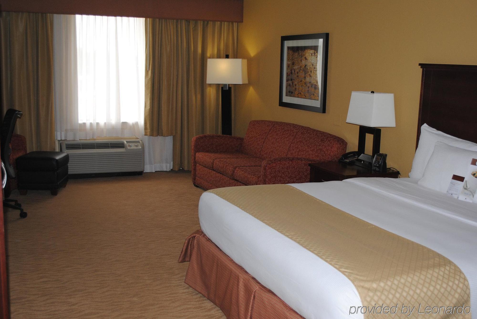 Doubletree By Hilton Fayetteville Luaran gambar