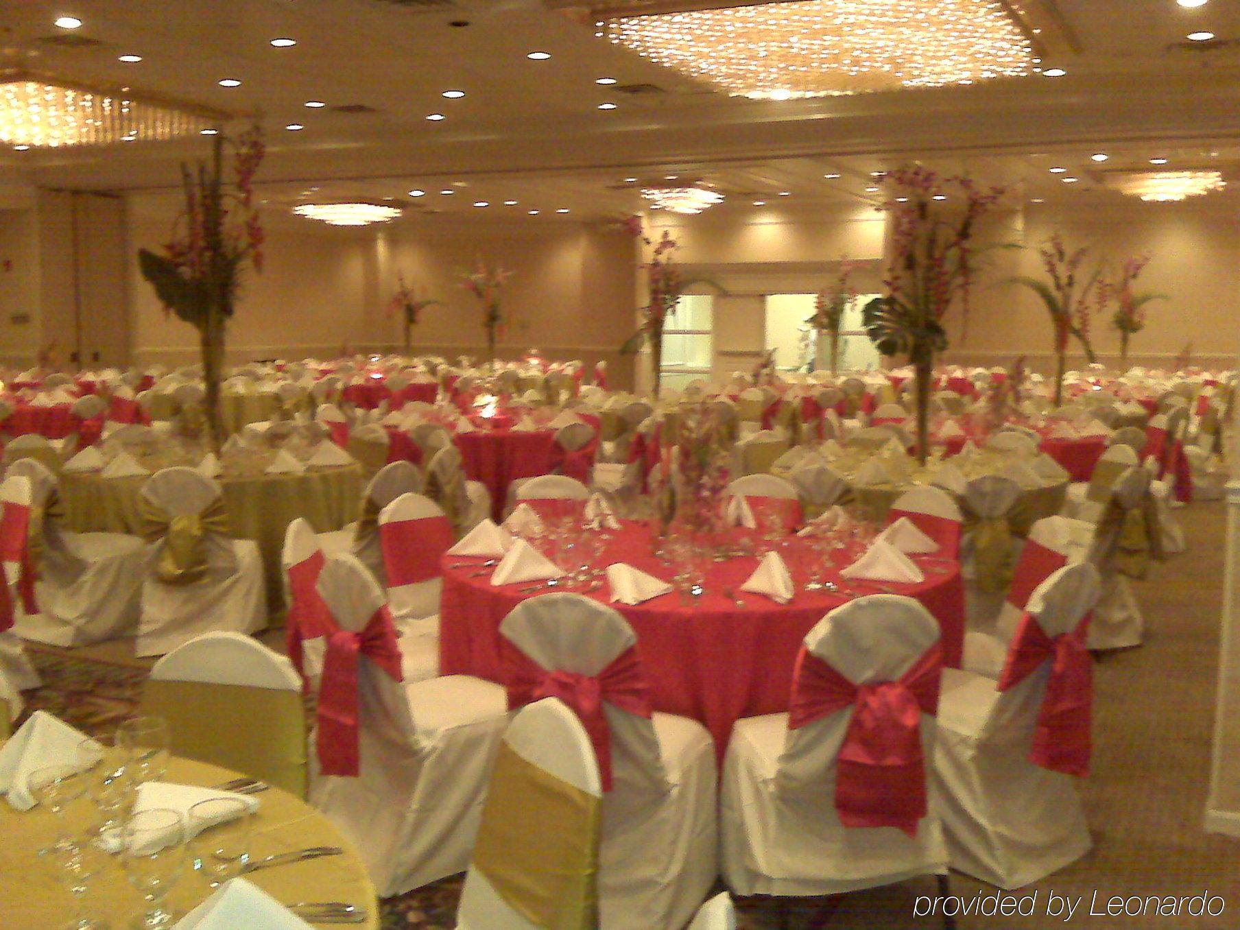 Doubletree By Hilton Fayetteville Luaran gambar