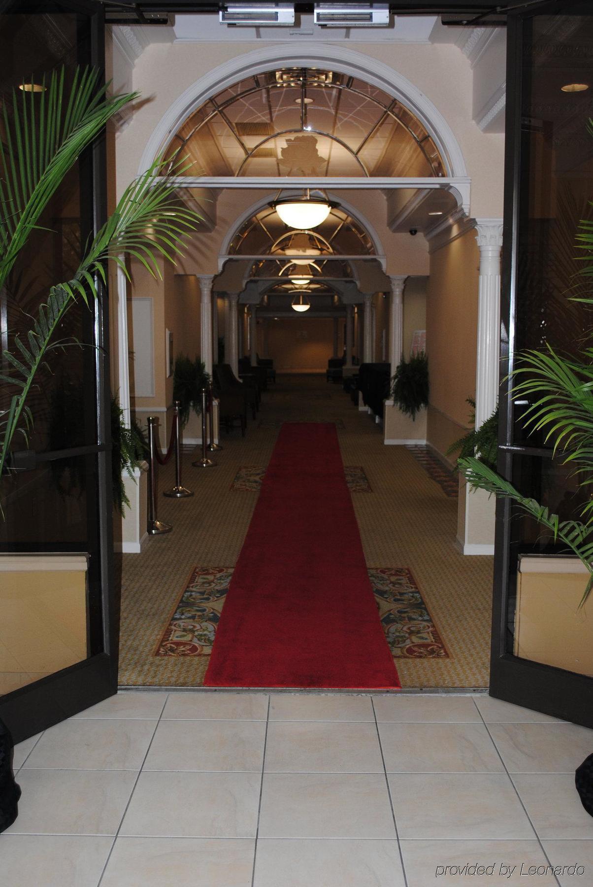 Doubletree By Hilton Fayetteville Luaran gambar