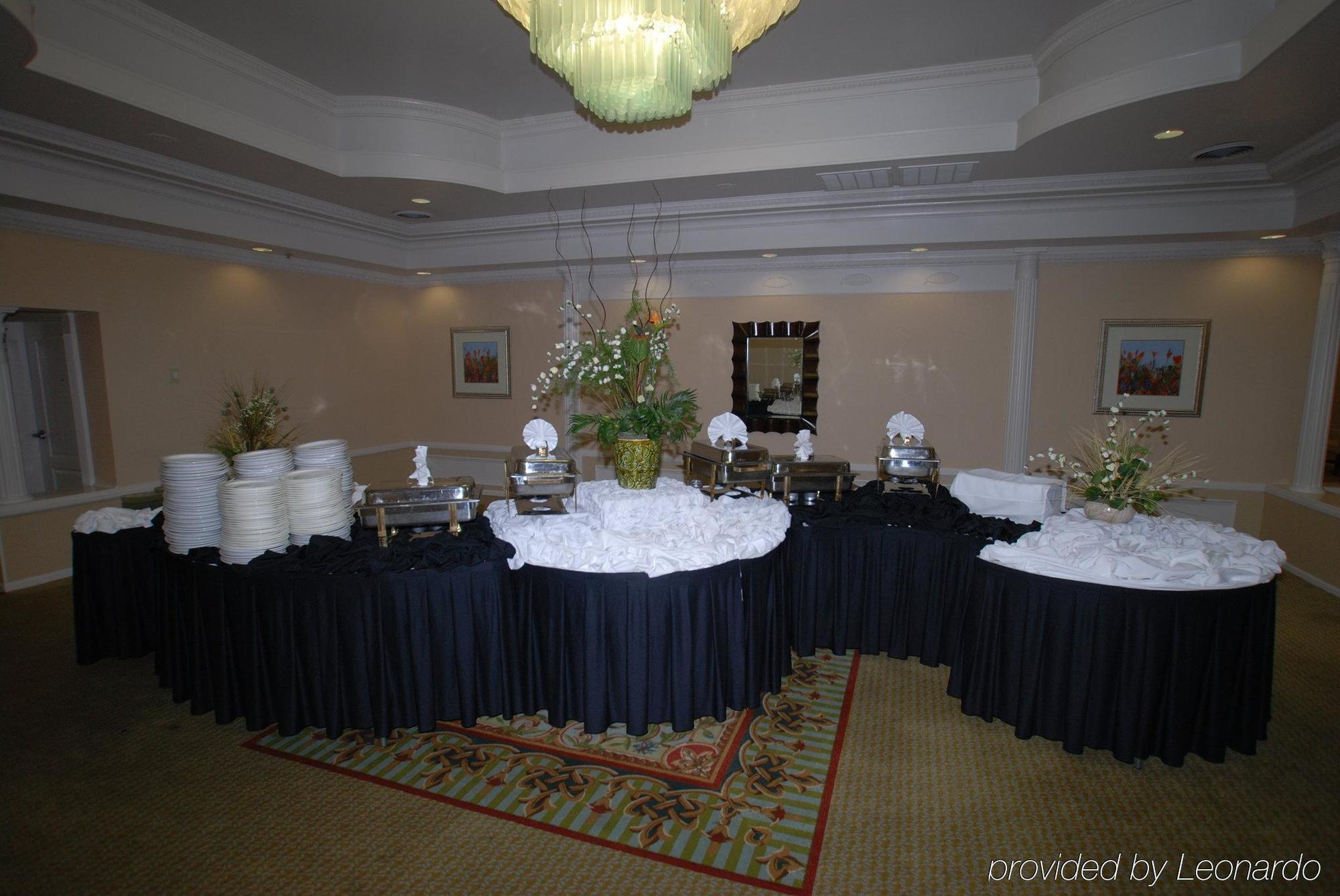 Doubletree By Hilton Fayetteville Luaran gambar