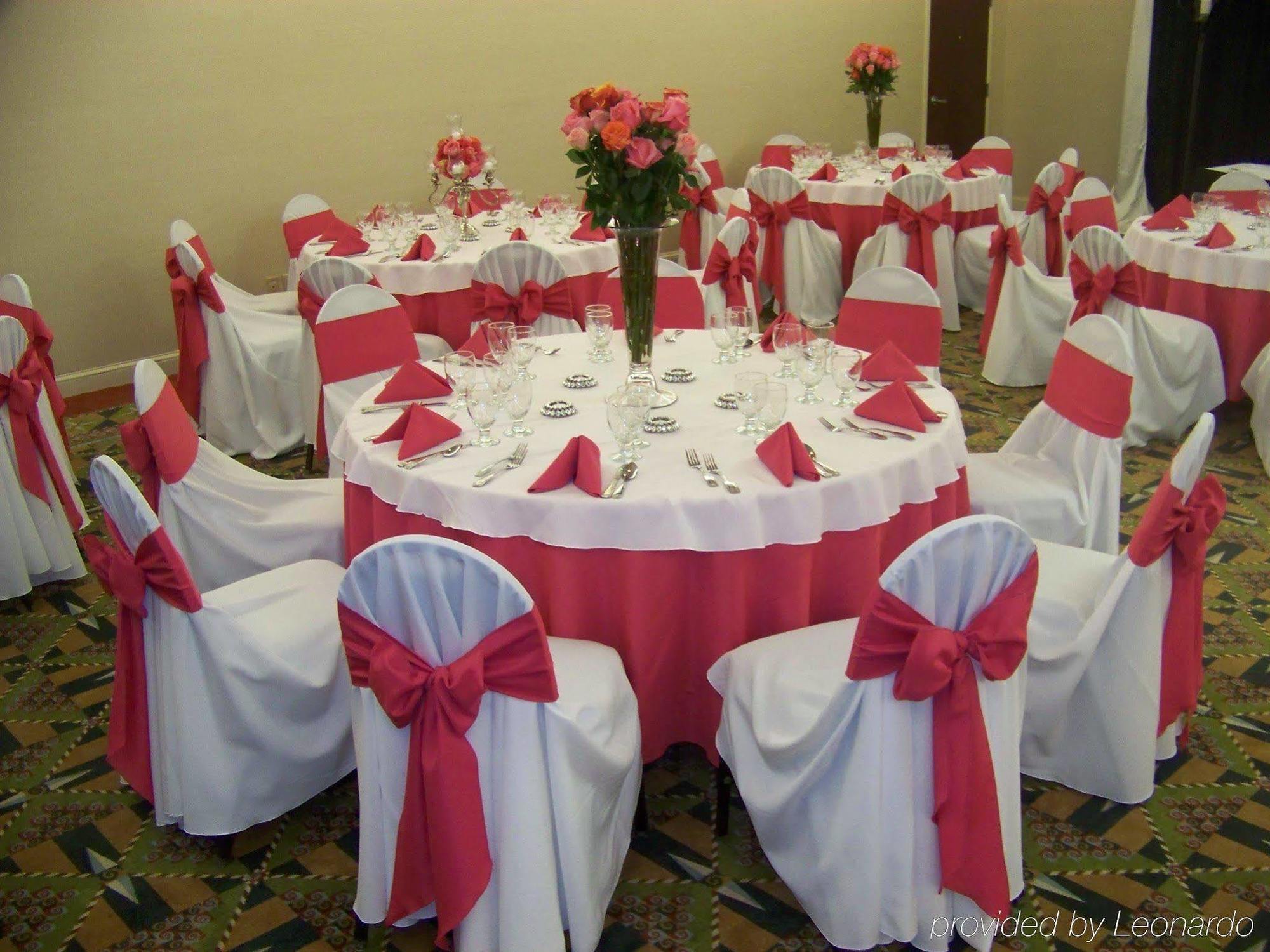 Doubletree By Hilton Fayetteville Luaran gambar